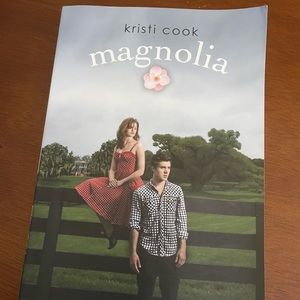 YA Fiction Book “magnolia” by Kristi Cook